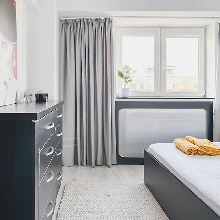 Chic & Modern Apartament In Bucharest City Center Exterior photo